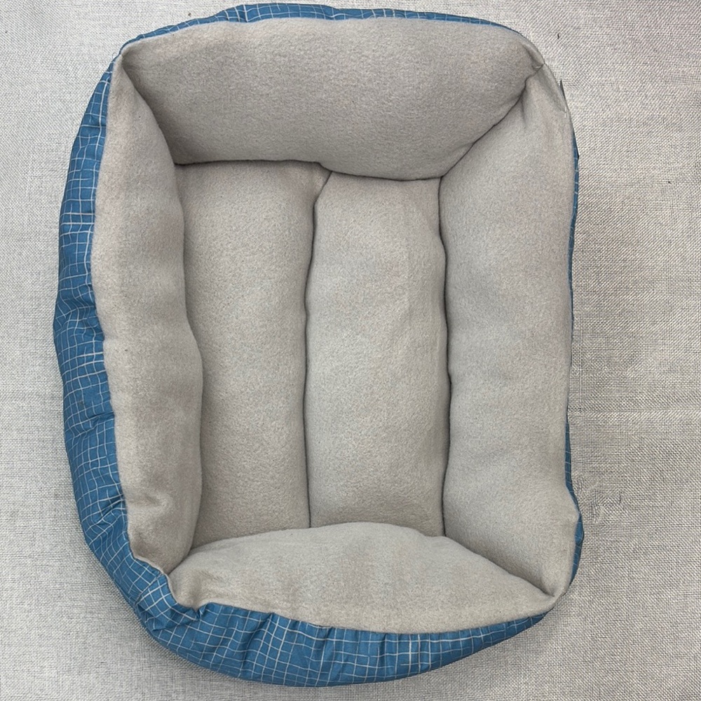 Blue and Gray Pet Bed
